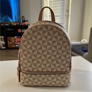 Designer Style Medium Backpack + Matching Wallet Set Tan Brown Geometric Print